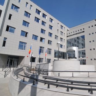 1441878175151-palatul-de-justitie-iasi