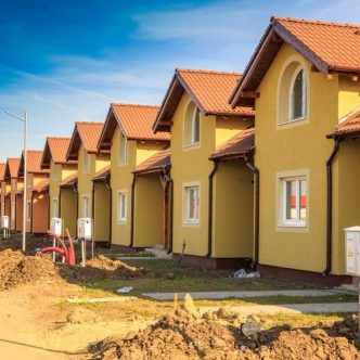 1470658913439-aprilie20141411148444-s4