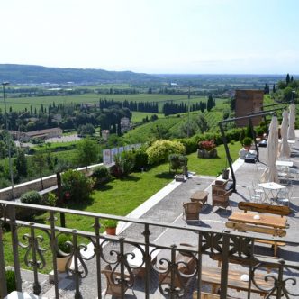 1470659224162-full122-s4