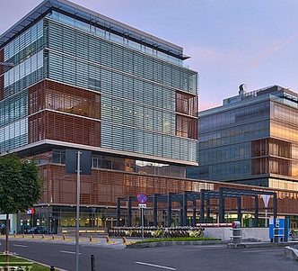 1470659302104-628-s4