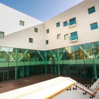 147065938552-image1-s4