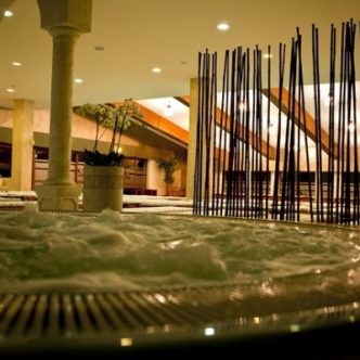 1470659813298-apollojacuzzipozaprezentare-s4