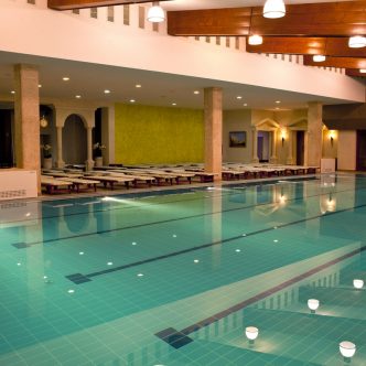 1470659815130-mg8374-s4