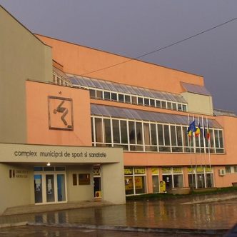 1470664156223-2470537170_04ef6d0cc0