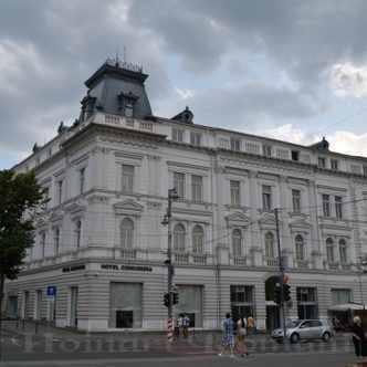 1470743766271-639-s4