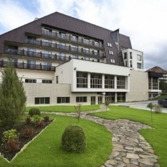 1470743927275-covasna-hotel-clermont-1