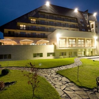 1470743950149-clermont1-s4