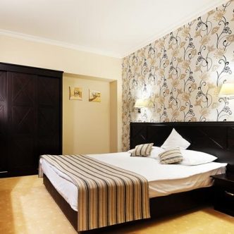 147074454254-34464340-s4