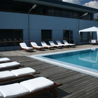 147074644868-22819417-s4