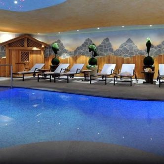 1470815868266-f20313332051-s4