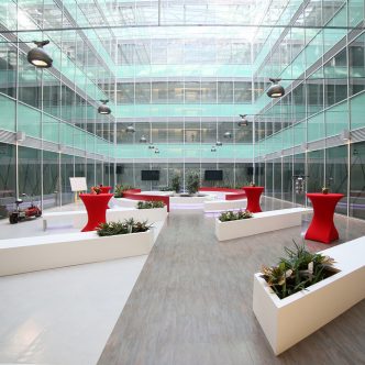 14237223144_8bfa99b2e5_b